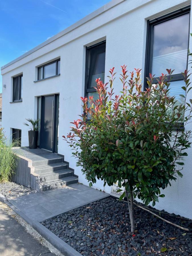 Gemuetliche Villa Am Waldrand In Taunusstein Luaran gambar